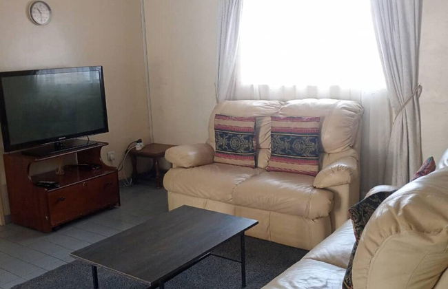 Neat and Cosy Cottage With Pool - 2103 - Foto 14