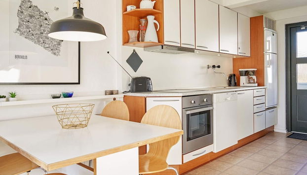 5 Person Holiday Home on a Holiday Park in Gudhjem - Foto 3, Cocina privada