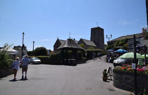 Flat 1 High Tide House, Mortehoe - beautifully designed ground floor flat with sea views and garden - Foto 17