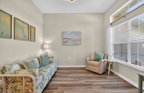 Spacious 4BR Retreat with Heated Pool & Spa home - Foto 15