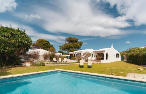 Casa Maitzgon - Renovada casa con piscina y jardín - Foto 25