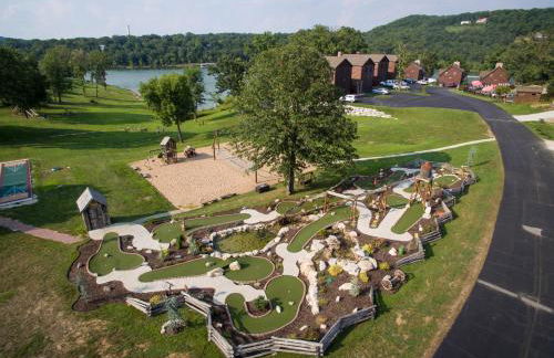 Chalets Resort LAKEFRONT Cottage Free Amenities Amazing views Kayaks 2 Pools - Foto 19