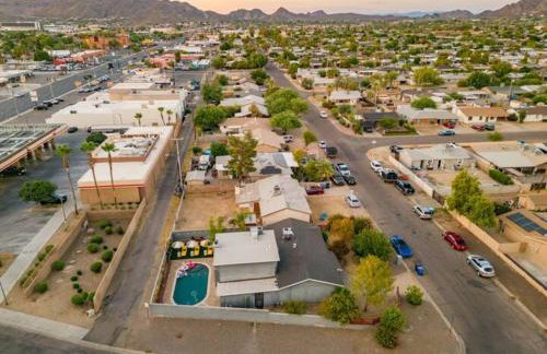 5BR with Pool & Backyard ParadiseSleeps 10 Guests - Foto 47