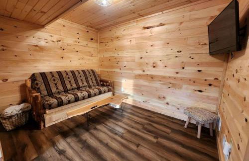 Modern Spacious Cabin near Tappan Lake with Jacuzzi and Panoramic Views in Ohio - Foto 20