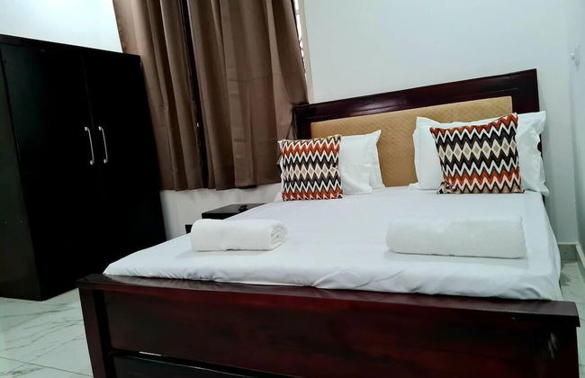 Gorgeous, Quiet & Comfy-close to Highway-parking - Foto 9