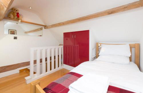 Paddock Barn, Bridgnorth - A modern converted barn - Foto 19