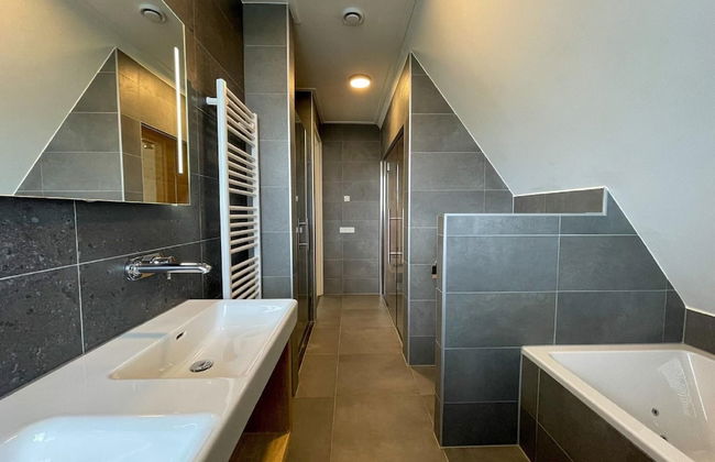 Villa by Tjeukemeer With Sauna & Whirlpool - Foto 19