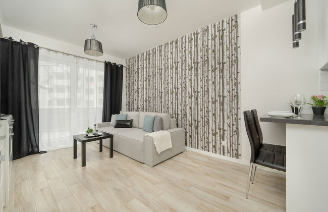 Wrocław Haven Apartment by Renters - Photo 13