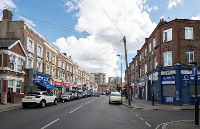 A Hint of Pink - Foto 38