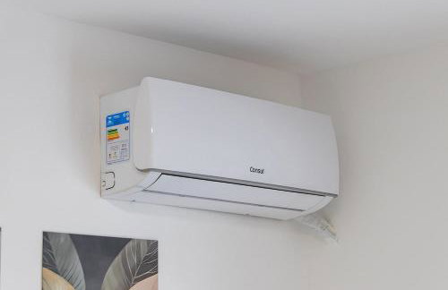 Studio Conforto com Piscina e Ar condicionado - Foto 19