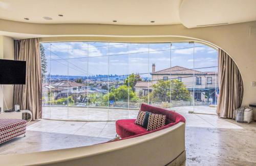 The Wave House! Custom Gem with Panoramic Views, Fire Pit, BBQ, Pool Table - Foto 42