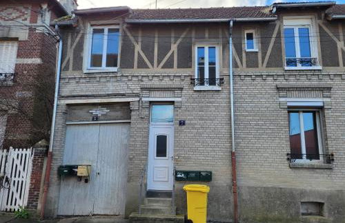 Duplex apartment 700 m from Compiègne train station - Foto 11