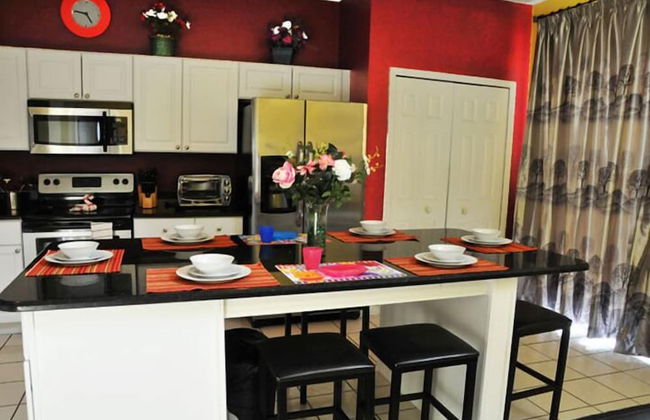 Lake Berkley - 7 Bed 5 Baths Villa - Foto 22