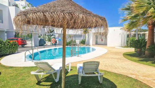 Pass the Keys Casa Ban, Spacious 3 Bedroom Townhouse - Photo 2