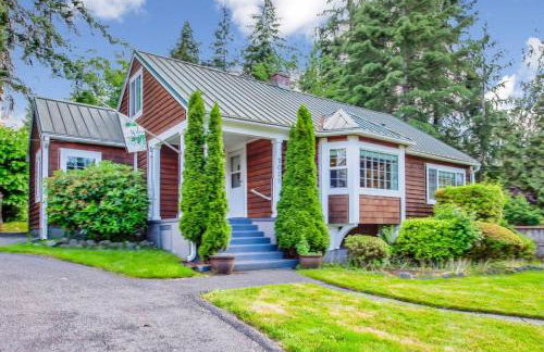 Private park in a cozy home next to I-90 huge yard - Foto 11