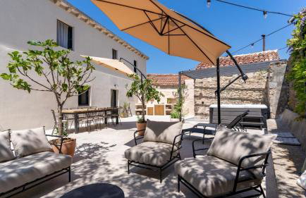 Villa Trojanovic by Villas Guide - Photo 1