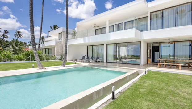 A Tale of Luxury Serenity and Oceanfront Bliss - Foto 5, Habitación