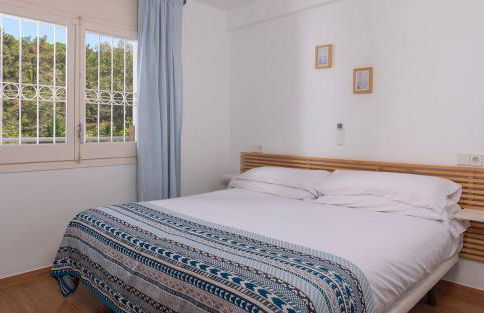 Apartaments Els Llorers - Photo 2