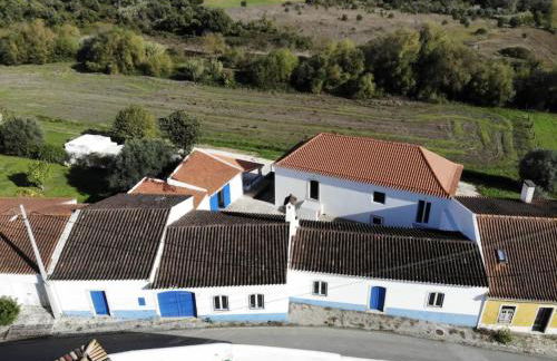 Azóia 10 - Hostel & Casas de Campo - Foto 1