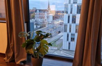 Homey Apartments Harbor Suite - Parking Two Bathrooms Netflix Sea view - Photo 13