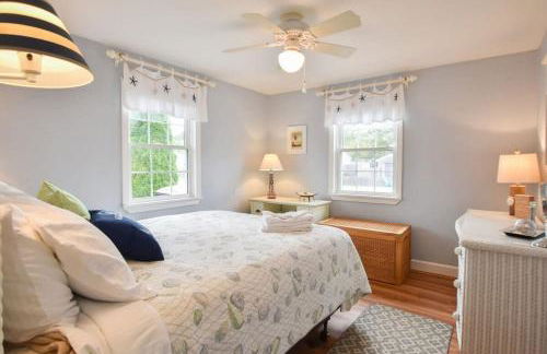 1 2 Mile to Nantucket Sound Beaches - Foto 10