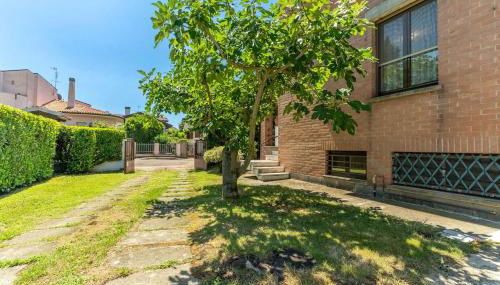 Unipol Forum- Concerts e Olympics- Villa Betulla - Foto 2