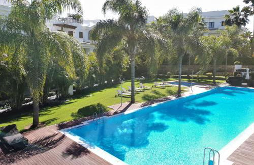 LUXURY APARTMENT FRONTAL TO THE SEA IN ESTEPONA DONCELLA BEACH - Photo 30