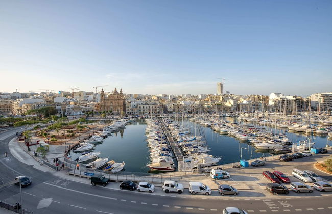 Seafront Apartment - Foto 28