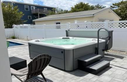 Pet Friendly, Single Family, Private Heated Pool, Hot Tub, Beach Badges And Beach Equipment, Private Fenced In Yard, Deck And Covered Patio, Granite, - Foto 22