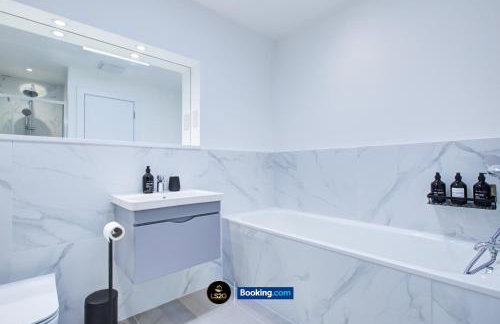 2-Bed Apartment with Balcony in Acton, by LS2G Stays - Foto 12