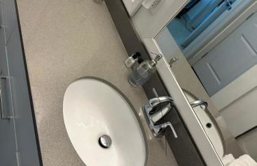 High Rise 2 Bedroom apartment in a Great location apts - Foto 27