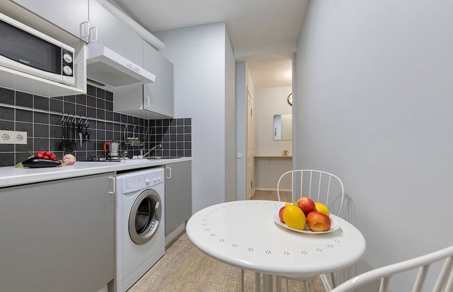 RentalSPb with Private entrance - Photo 12