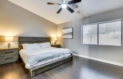 Swim, Golf, Grill and Chill! Surprise Group Getaway - Foto 12