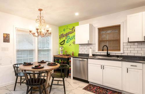 La Casa Bella 5BR 3BA Games 2 Living Areas - Foto 17