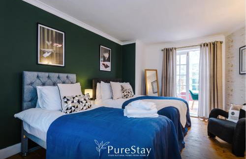 Stylish 4 Bedroom Home in Port Sunlight with 7 Beds Perfect for Business Bookings and Groups - Foto 3