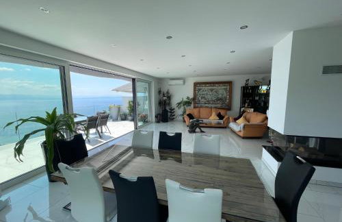 White Pearl Diamond Haus B, Opatija mit Meerblick & Pool - Foto 9