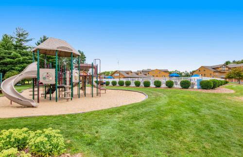 Condo On the Green - Foto 42