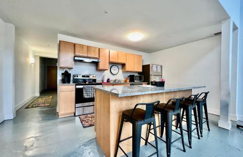 New renovated Loft in Old factory by Kings Island - Photo 7