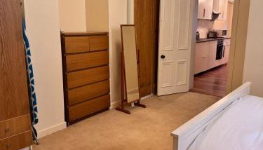 BEC Chambers-Stone Villa - Foto 3, wardrobe