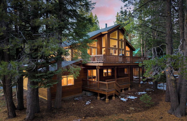 Hansel by Avantstay Pool Table, 5mins to Skiing - Foto 1