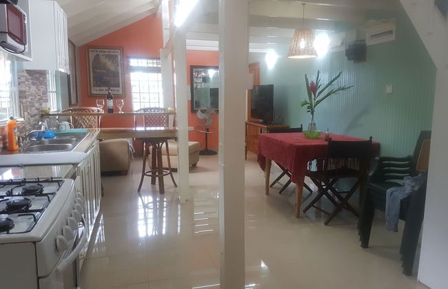 Coco Mango Suites - Photo 40