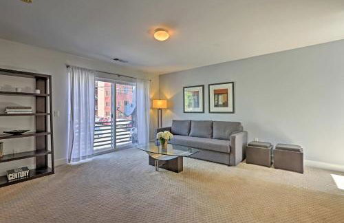 LoHi Apartment with Patio 1 Mi to Downtown Denver! - Foto 4