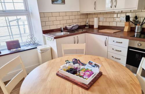 Eldon Row - Stylish Character Apartments - Central Location 1 & 2 bed available - Foto 14