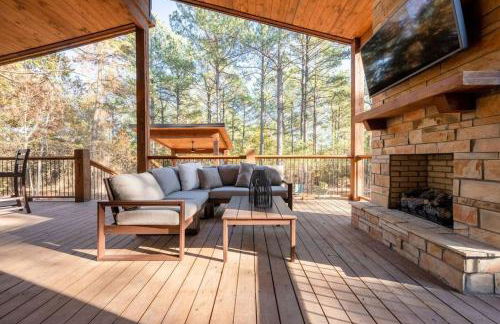 The Blaylock Cabin, 2 King, Hot Tub, Pet Friendly! - Foto 12