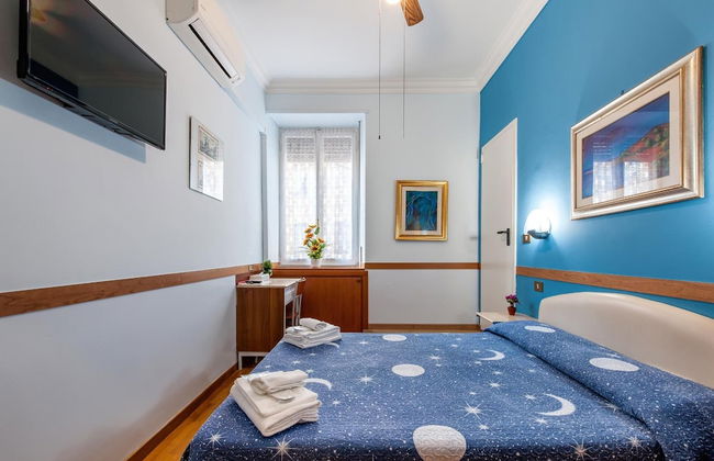 Alessandro a San Pietro Best Bed - Photo 22