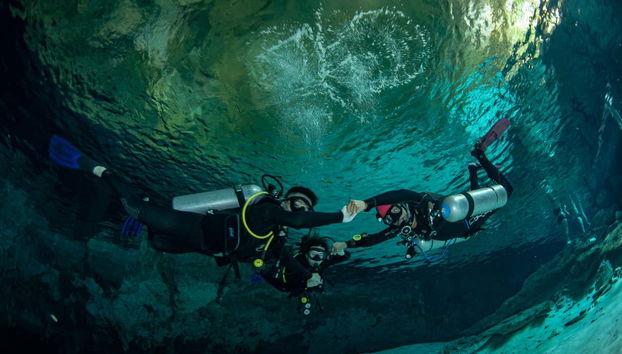 Cenote Dos Ojos Scuba Diving - Foto 5