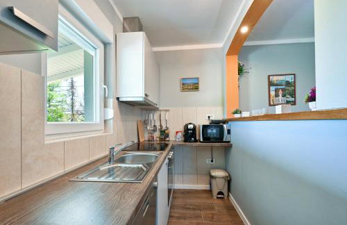 CVETKOVA HIŽA sa JACUZZIJEM - Foto 2