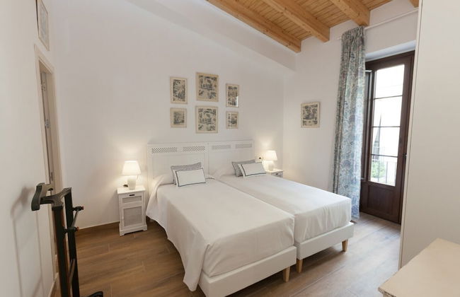 Patios de la Riva - Photo 8