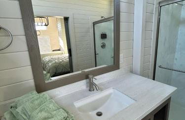 TH25 Red Rock Modern Tiny Home - 15 min to Sedona - Foto 16