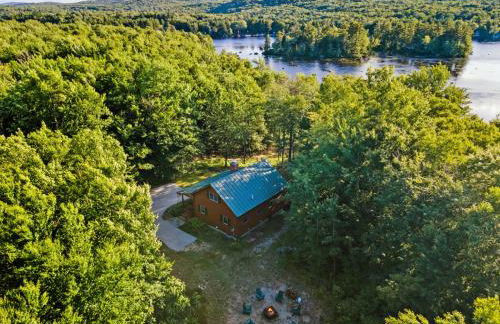 Lakefront Log Cabin on 2 acres - Photo 12